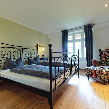 Gut Schoeneworth 3*